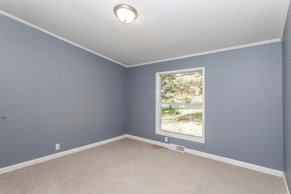 315 Rosehill Road Jackson, MI 49202 - Photo 23 of 40 5R9A0137