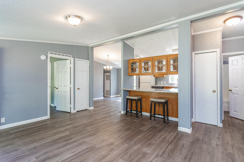 315 Rosehill Road Jackson, MI 49202 - Photo 3 of 40 5R9A0130
