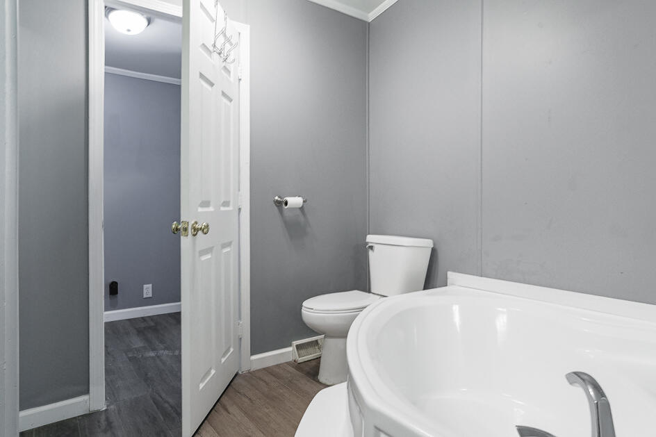 315 Rosehill Road Jackson, MI 49202 - Photo 31 of 40 5R9A0150