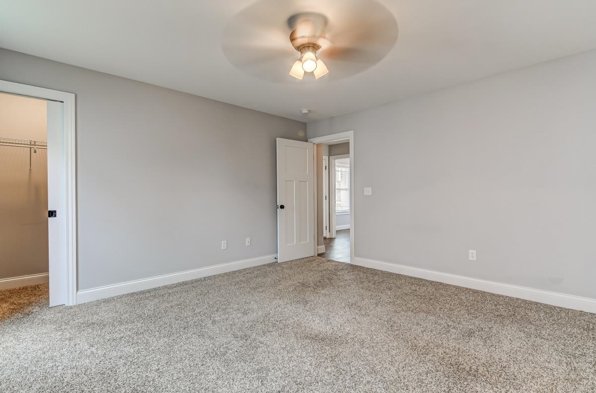322 Butler Lane Chatham, IL 62629 - Photo 12 of 31 Gallery Image 12