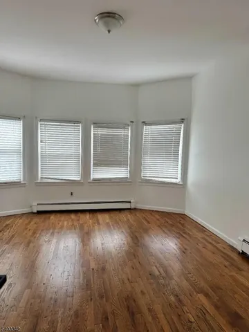 $2,000 | 28 Paine Avenue, Irvington, NJ 07111