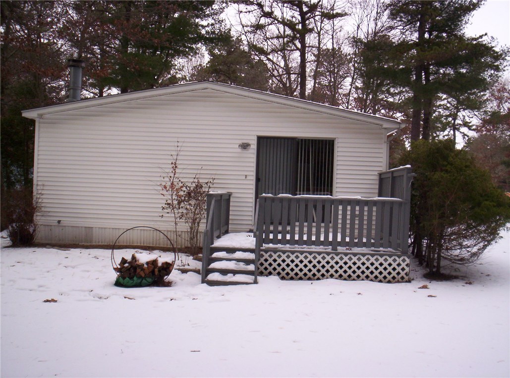 4 Sandra Circle Coventry, RI 02816 - Photo 4 of 26 Gallery Image 4