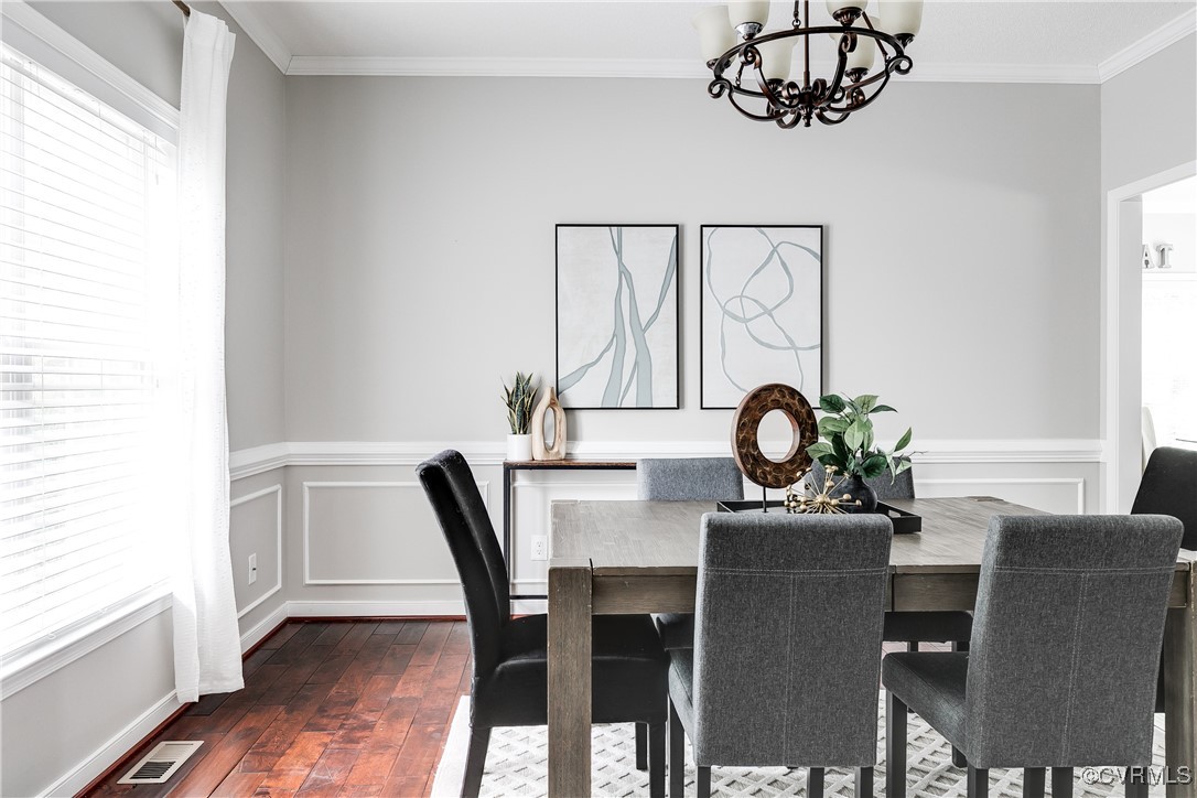 11201 Danforth Road Chesterfield, VA 23838 - Photo 14 of 31 a dining room with furniture and window