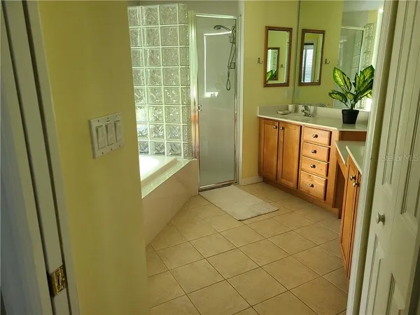 $5,000 | 5808 Nesters Lane, Bradenton, FL 34203