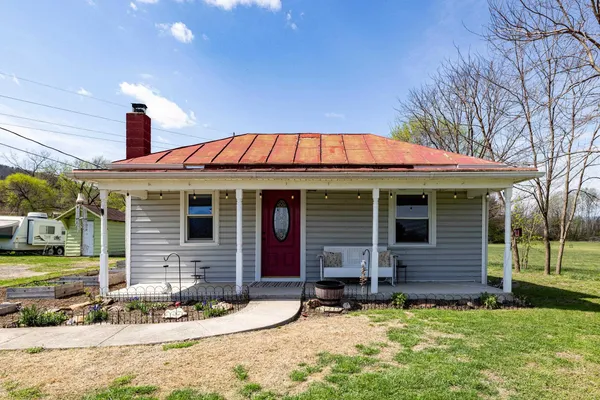 $235,000 | 296 Keystone Road, Stanley, VA 22851