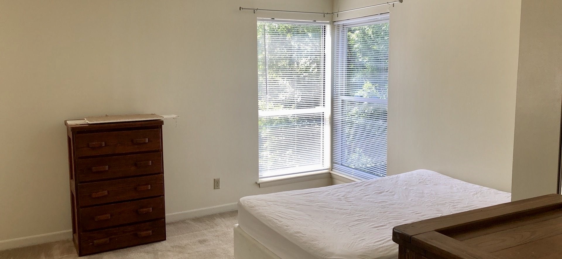 1346 Hunters Road, Unit C Harrisonburg, VA 22801 - Photo 10 of 15 a bedroom with a bed and a window