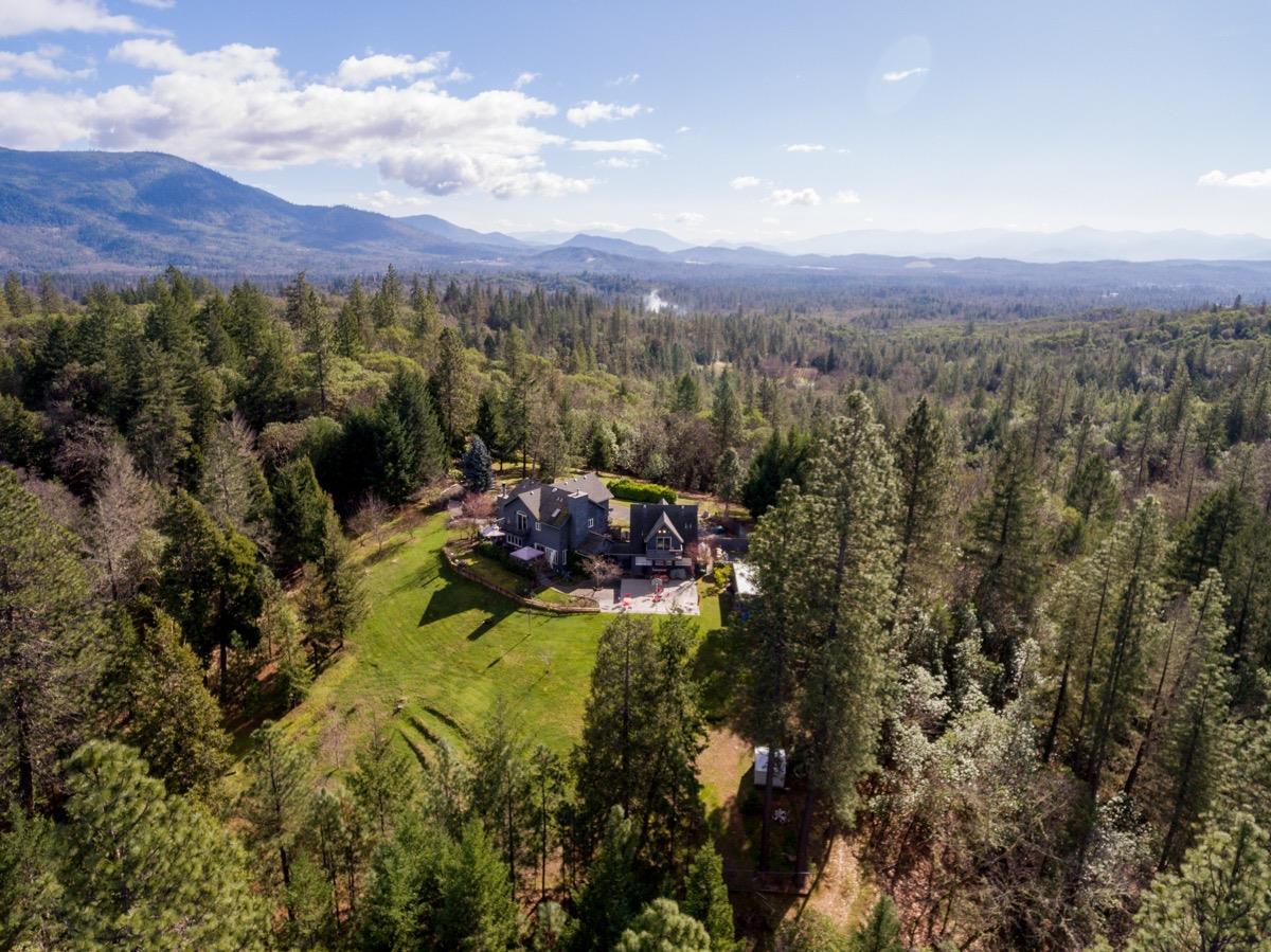 5451 Hugo Road Grants Pass, OR 97526 - Photo 23 of 34 Additional Photo