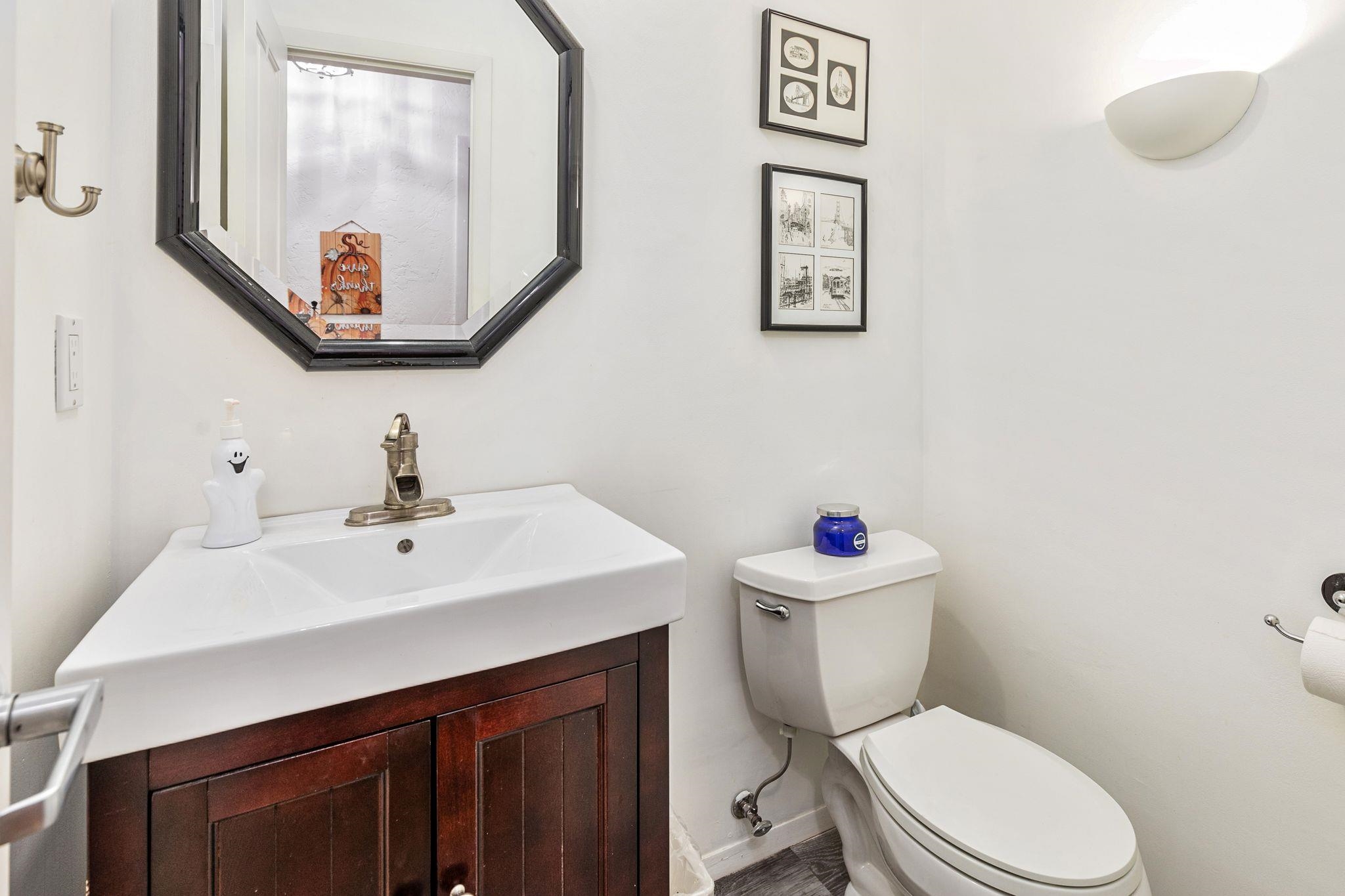 1237 West Nicolet Circle Appleton, WI 54914 - Photo 14 of 35