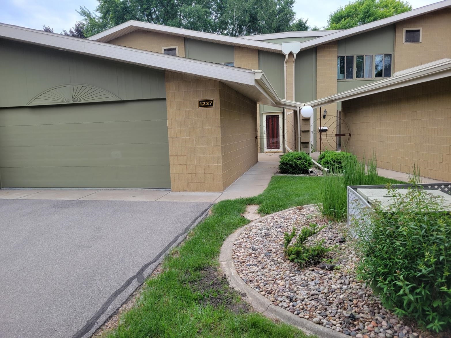 1237 West Nicolet Circle Appleton, WI 54914 - Photo 35 of 35