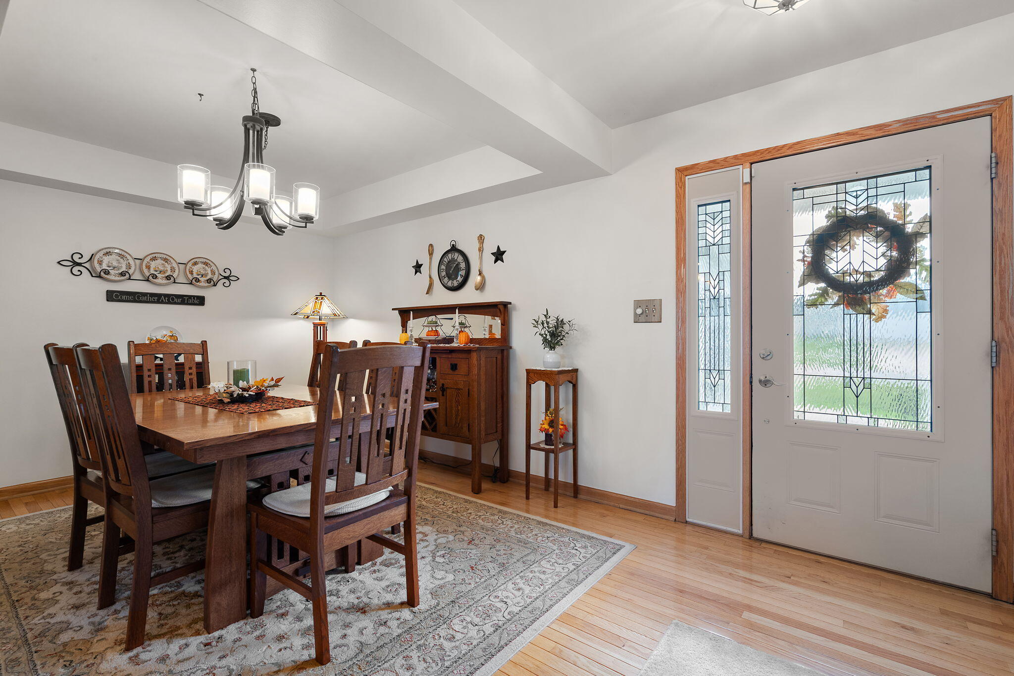 300 West 126th Place Crown Point, IN 46307 - Photo 4 of 23 2048x1365