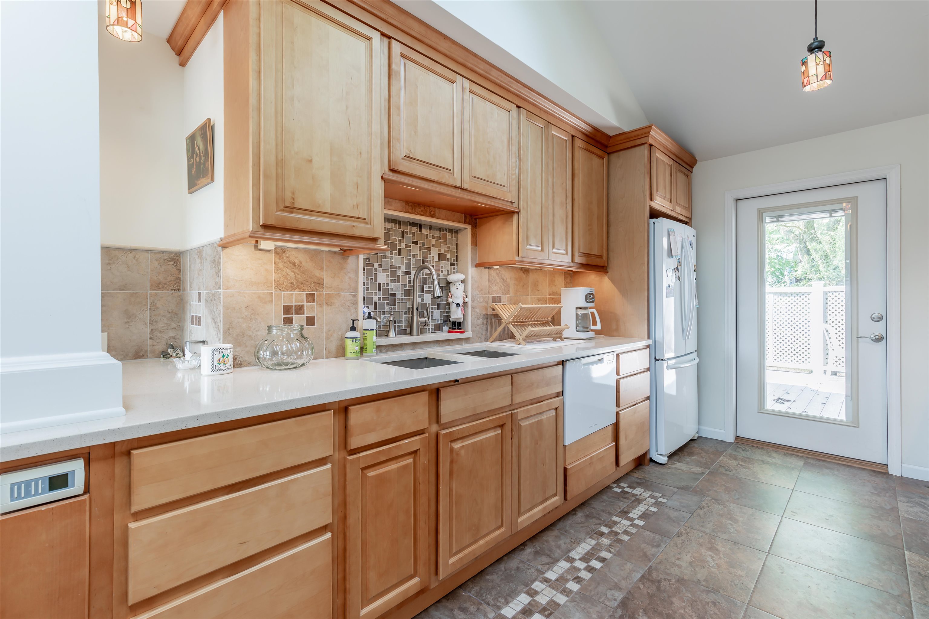 1013 Seashore Road Cape May, NJ 08204 - Photo 13 of 44