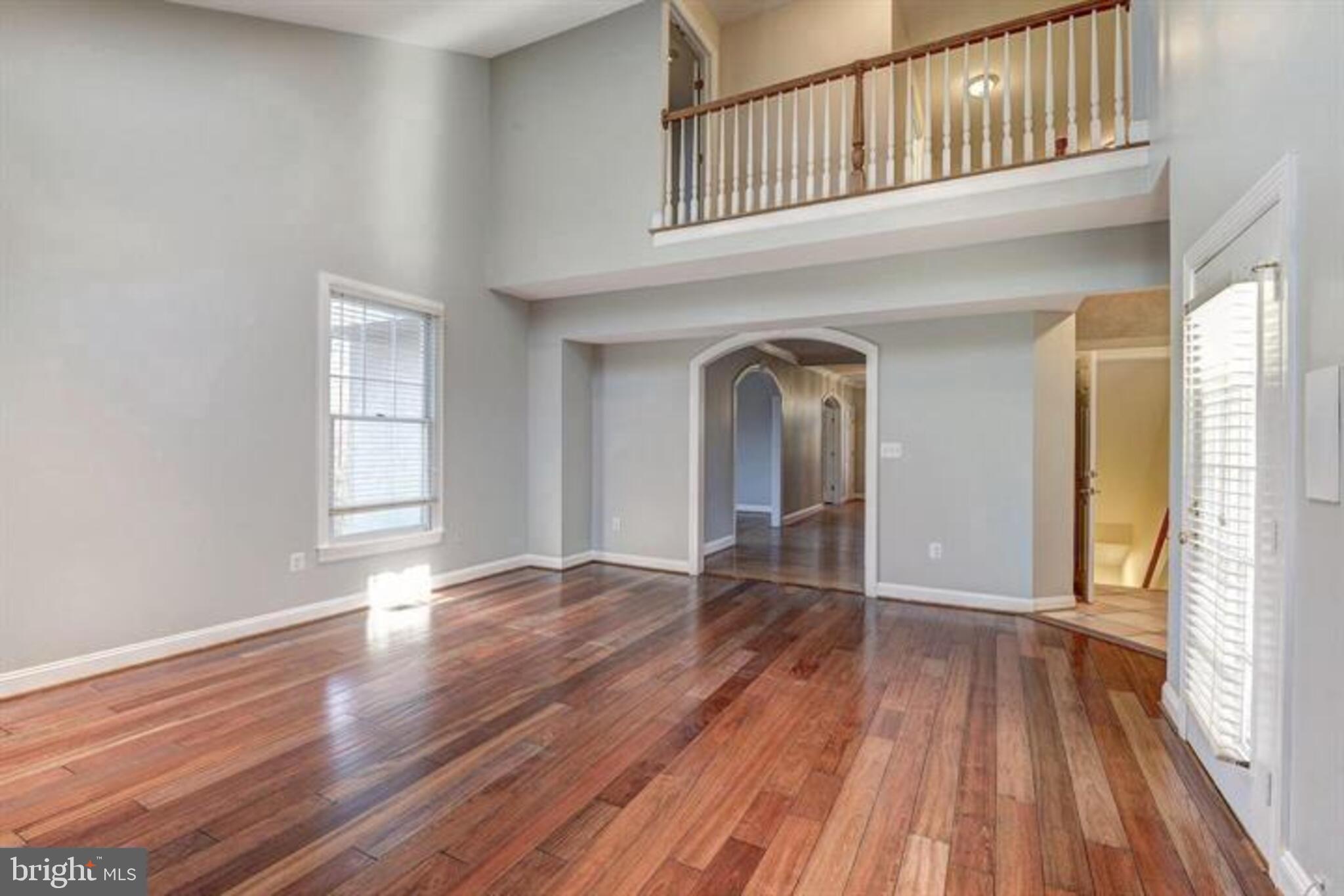 2082 Hunters Crest Way Vienna, VA 22181 - Photo 19 of 31