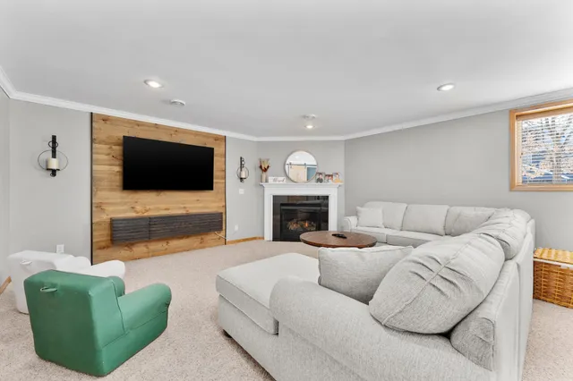 $595,000 | 3139 Anric Drive, Eau Claire, WI 54701