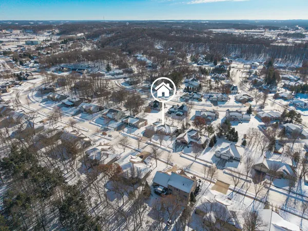 $595,000 | 3139 Anric Drive, Eau Claire, WI 54701