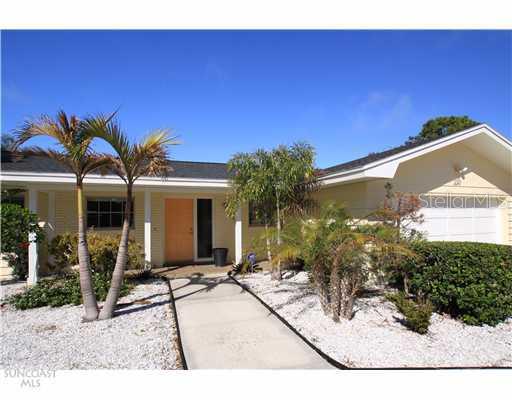 220 Pine Road Belleair, FL 33756 - Photo 1 of 1 Exterior Front
