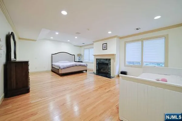 $6,500 | 2 Candlewood Drive, Old Tappan, NJ 07675