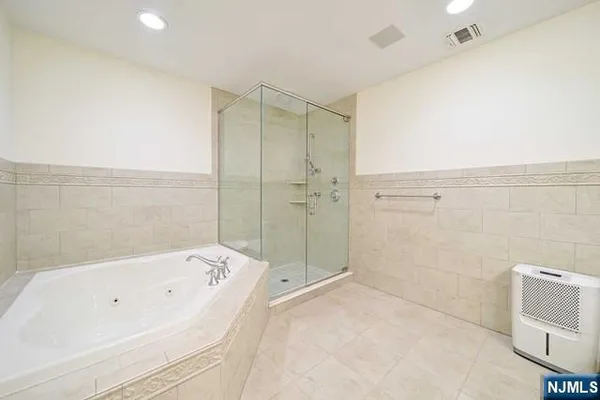 $6,500 | 2 Candlewood Drive, Old Tappan, NJ 07675