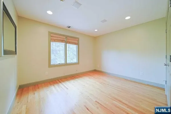 $6,500 | 2 Candlewood Drive, Old Tappan, NJ 07675