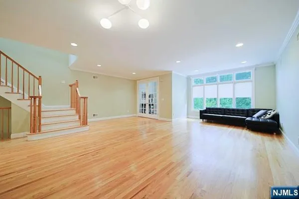 $6,500 | 2 Candlewood Drive, Old Tappan, NJ 07675