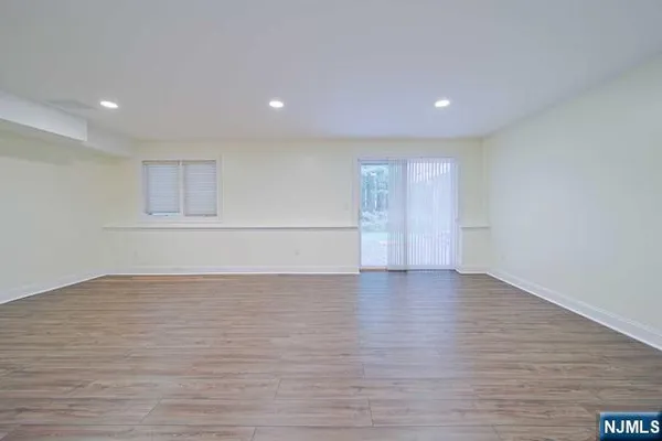 $6,500 | 2 Candlewood Drive, Old Tappan, NJ 07675