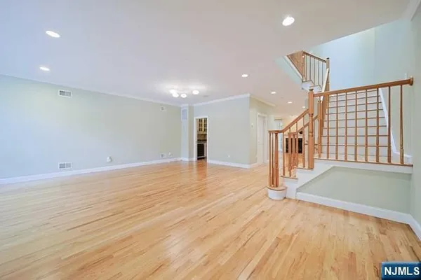 $6,500 | 2 Candlewood Drive, Old Tappan, NJ 07675