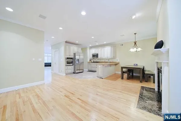 $6,500 | 2 Candlewood Drive, Old Tappan, NJ 07675