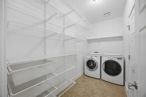 $420,000 | 11105 Avery Station Loop, Unit 25, Austin, TX 78717