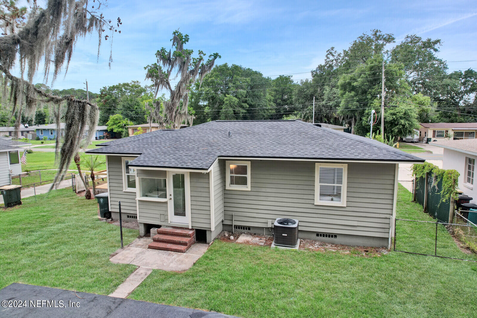 6547 Altama Road Jacksonville, FL 32216 - Photo 19 of 31 06_dji_fly_20240627_151636_236_171953024