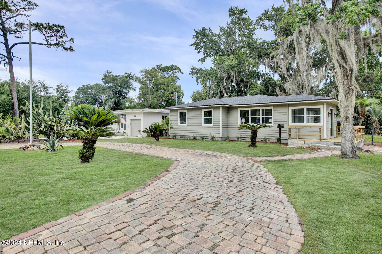 6547 Altama Road Jacksonville, FL 32216 - Photo 3 of 31 08_IMG_0006_mls