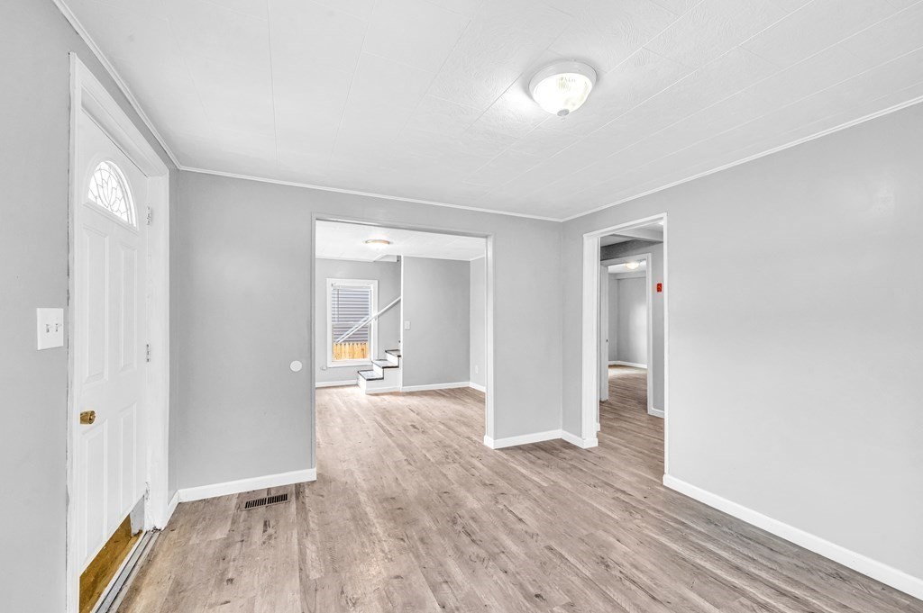 146 Temby Street Springfield, MA 01119 - Photo 7 of 25 Gallery Image 7