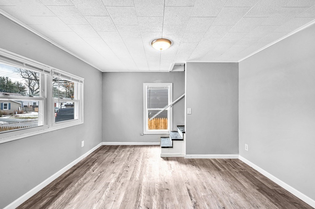 146 Temby Street Springfield, MA 01119 - Photo 9 of 25 Gallery Image 9