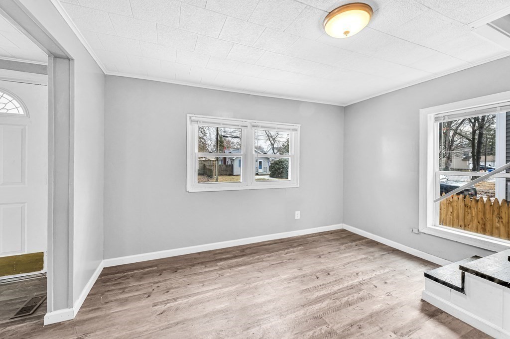 146 Temby Street Springfield, MA 01119 - Photo 10 of 25 Gallery Image 10