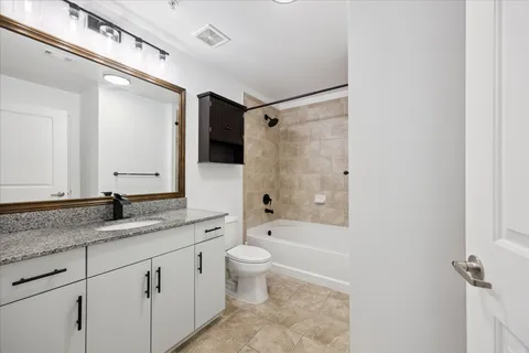 $799,000 | 360 Nueces Street, Unit 2704, Austin, TX 78701