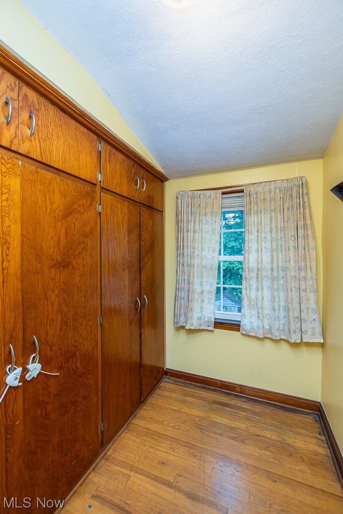 4651 East Pleasant Valley Road Independence, OH 44131 - Photo 20 of 28 A wall of closet space!!