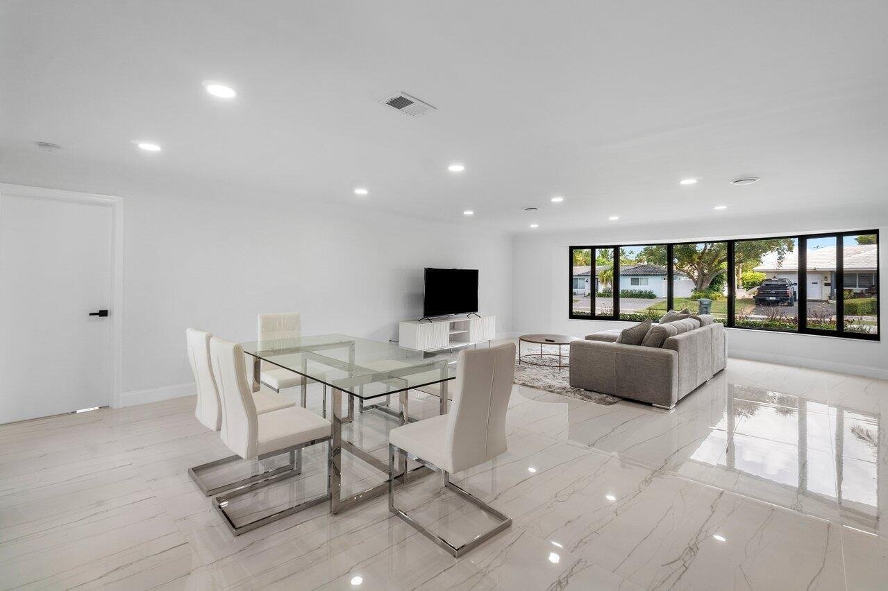 1200 Southwest 8th Street Boca Raton, FL 33486 - Photo 14 of 34 014-1200Southwest8thStreet-BocaRaton-FL-