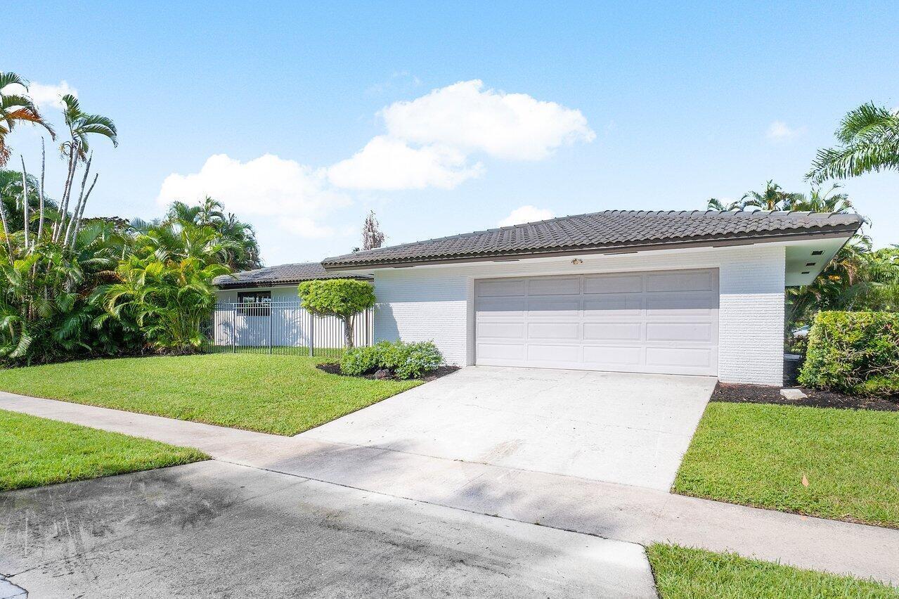 1200 Southwest 8th Street Boca Raton, FL 33486 - Photo 4 of 34 004-1200Southwest8thStreet-BocaRaton-FL-