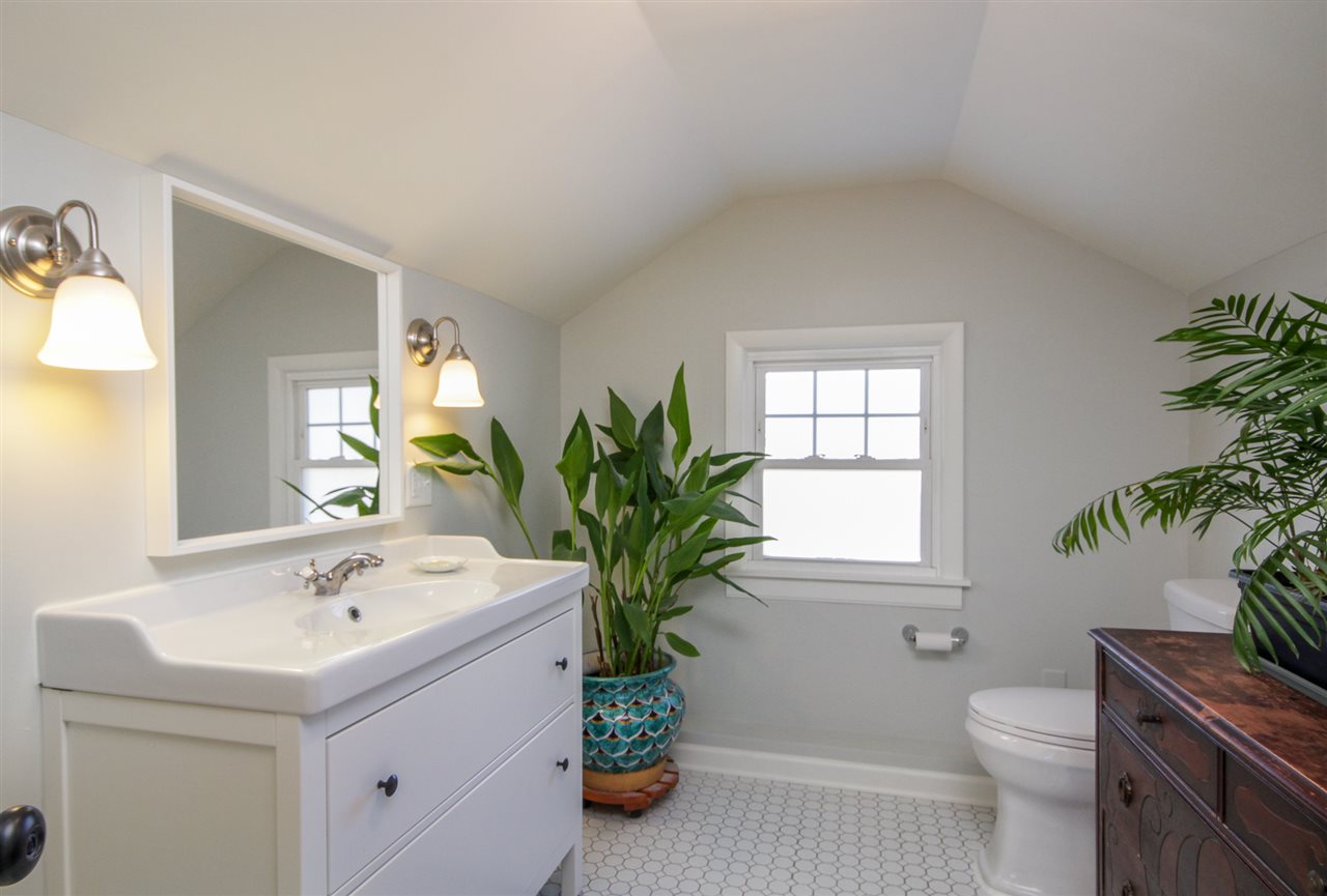 7 Roland Court Winooski, VT 05404 - Photo 18 of 29 Gallery Image 18