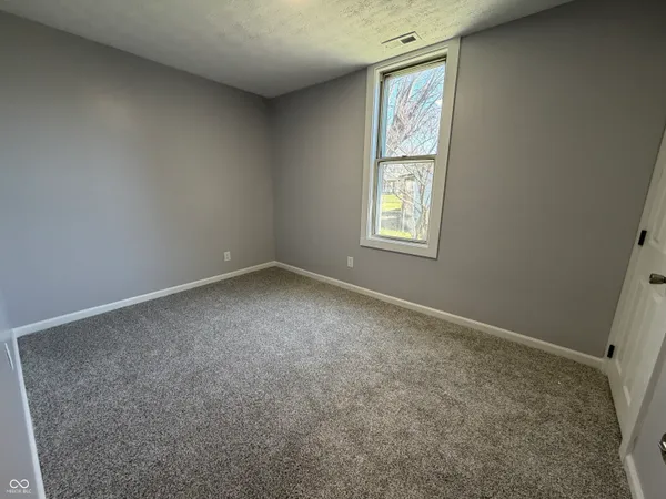 $229,000 | 614 Western Avenue, Batesville, IN 47006