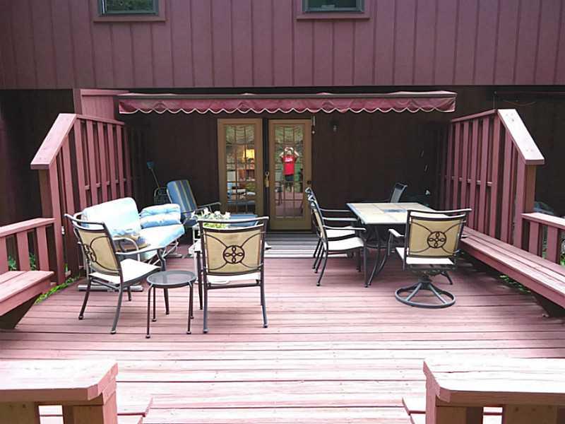 178 Old English Road Pittsburgh, PA 15237 - Photo 19 of 19 Patio/Deck. Large patio with retractable awning.