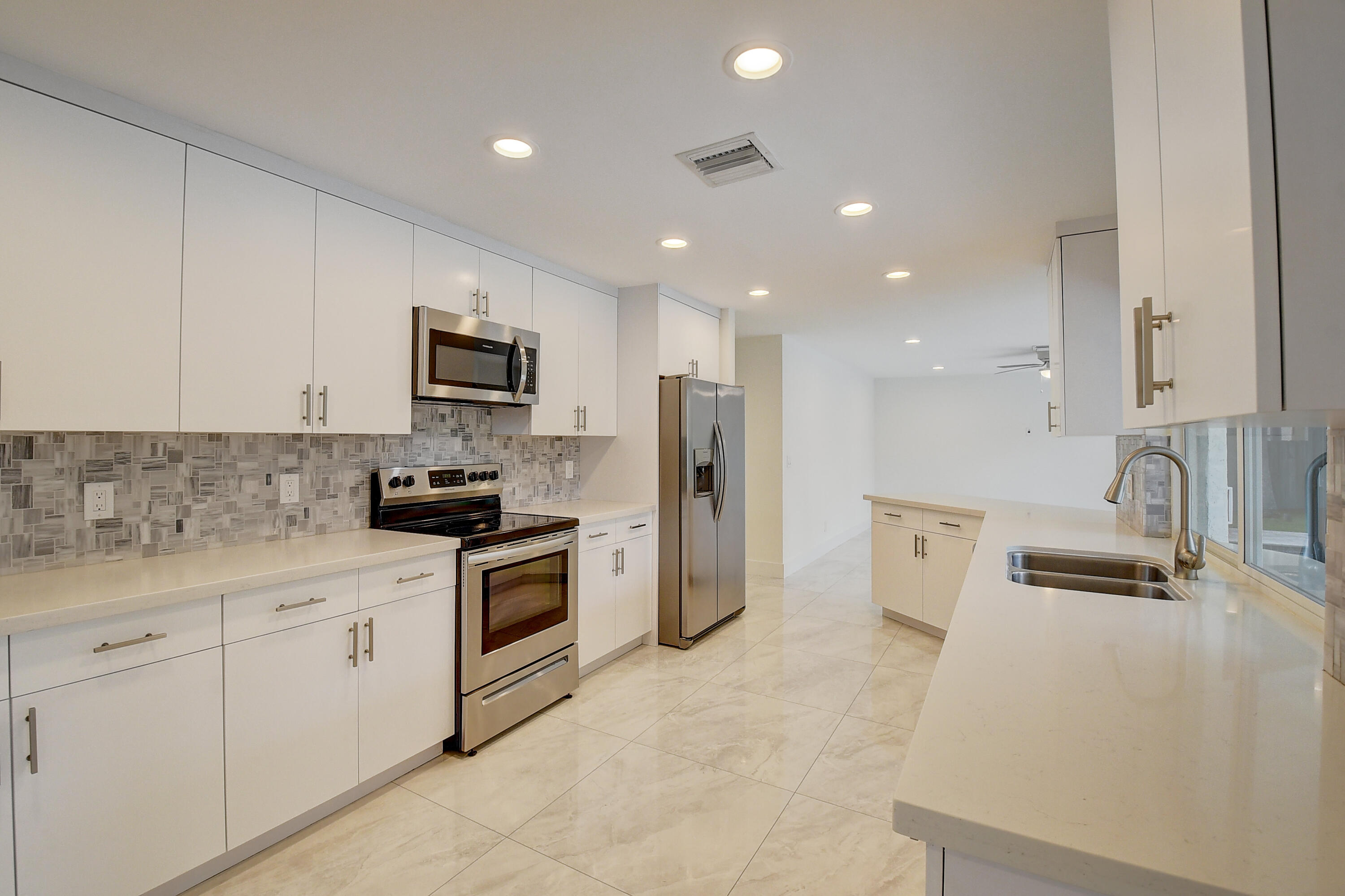 1481 Southwest 20th Street Boca Raton, FL 33486 - Photo 14 of 52 16_2 (16)