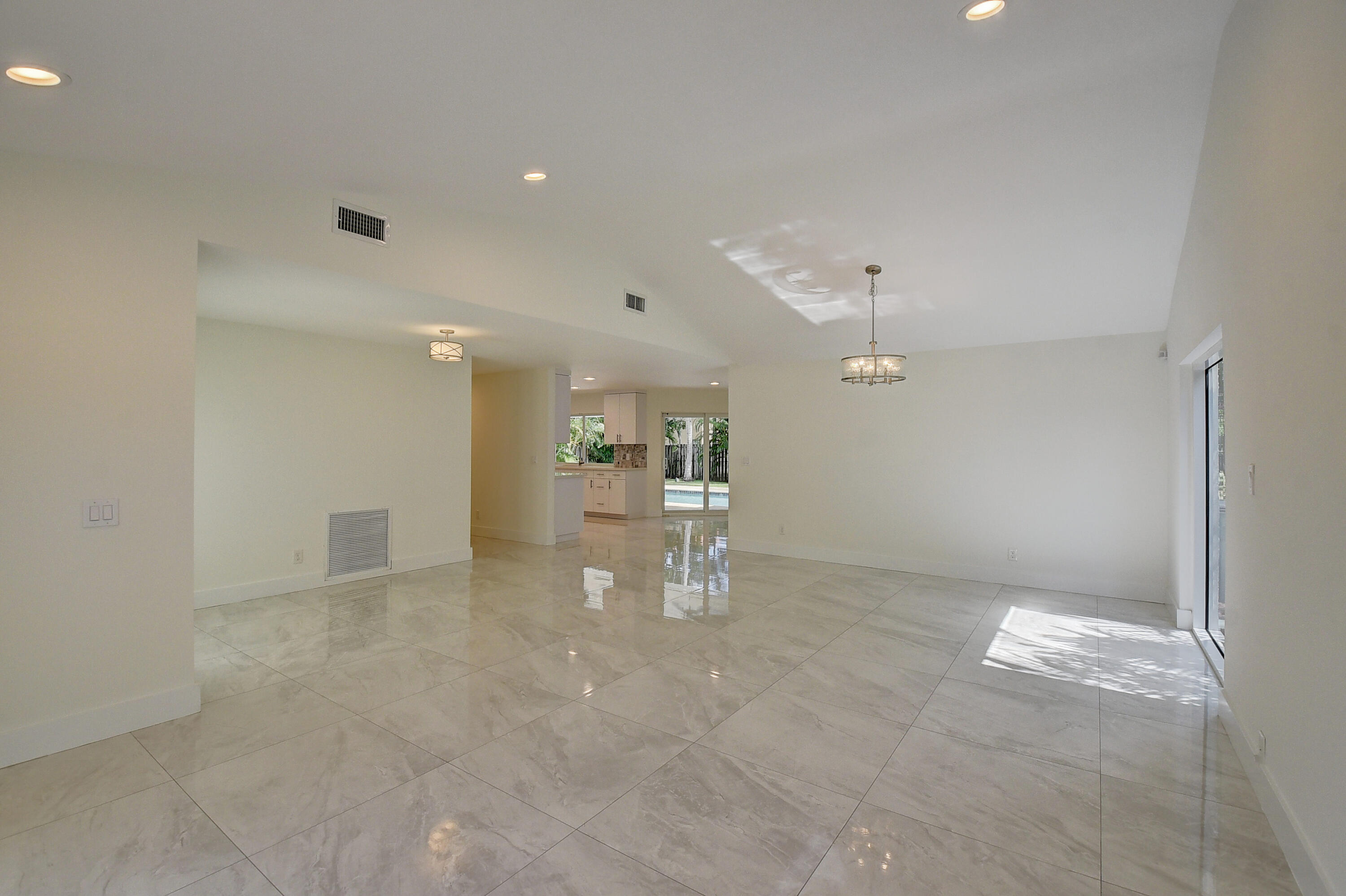 1481 Southwest 20th Street Boca Raton, FL 33486 - Photo 7 of 52 09_2 (9)