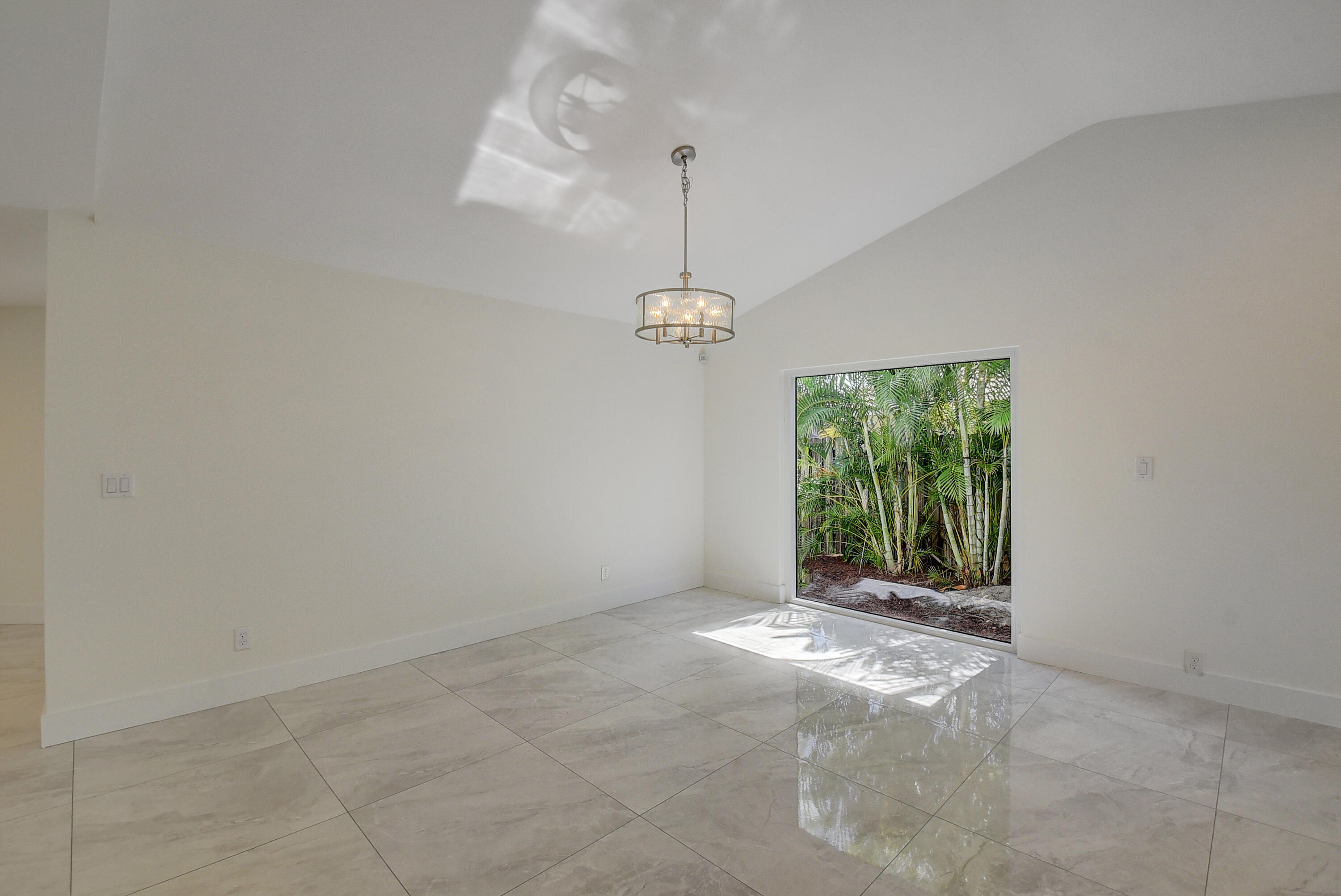 1481 Southwest 20th Street Boca Raton, FL 33486 - Photo 8 of 52 10_2 (10)