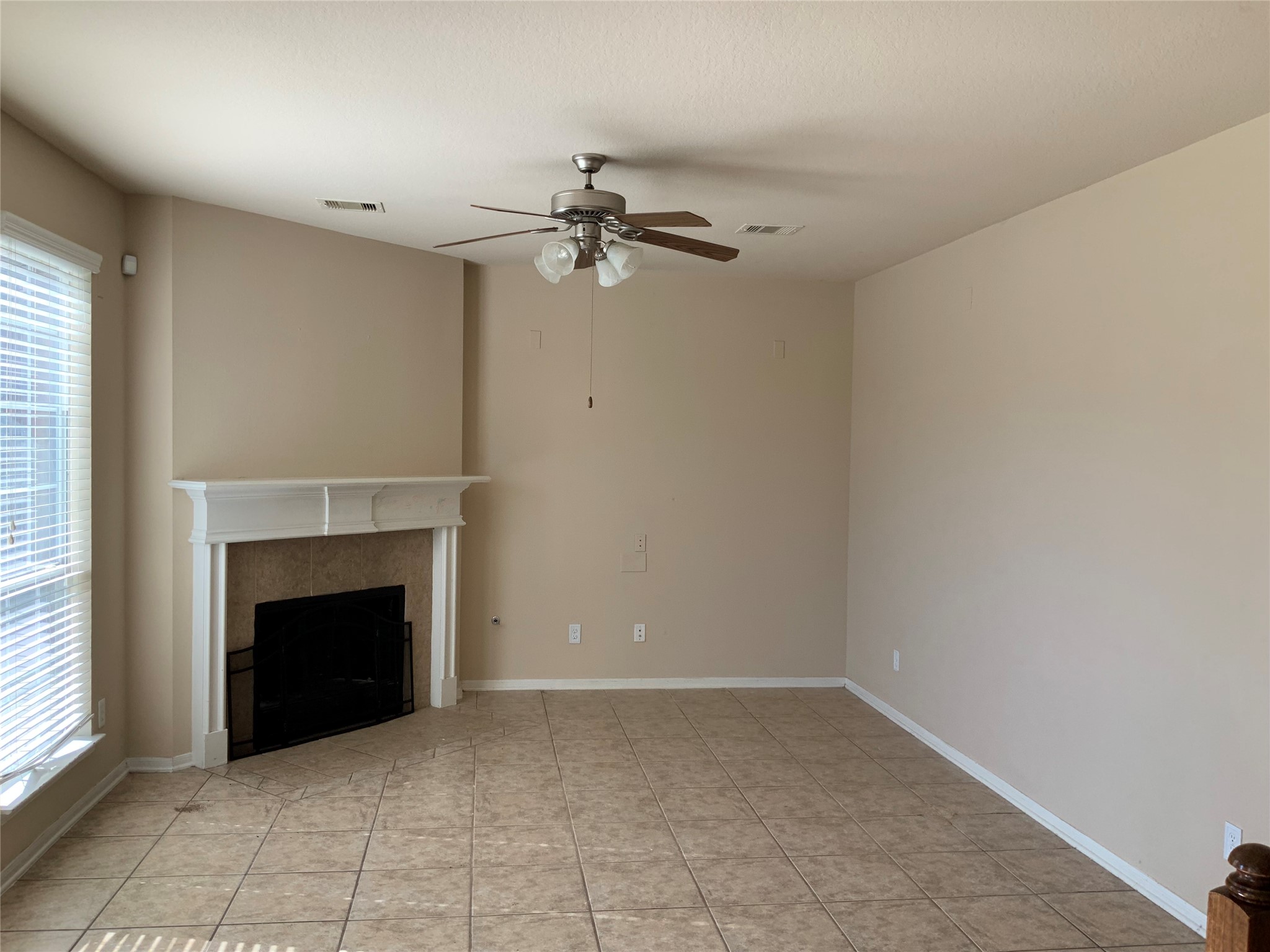 22011 Castle Hawk Trail Richmond, TX 77407 - Photo 8 of 18