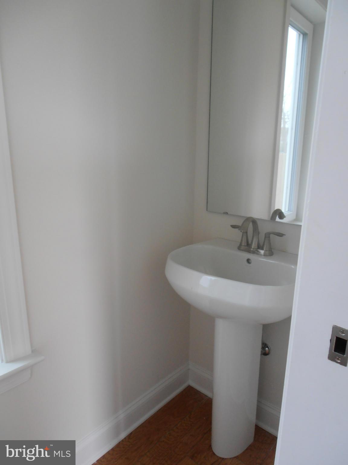 5424 Addison Road Fairmount Heights, MD 20743 - Photo 15 of 26 1/2 bath