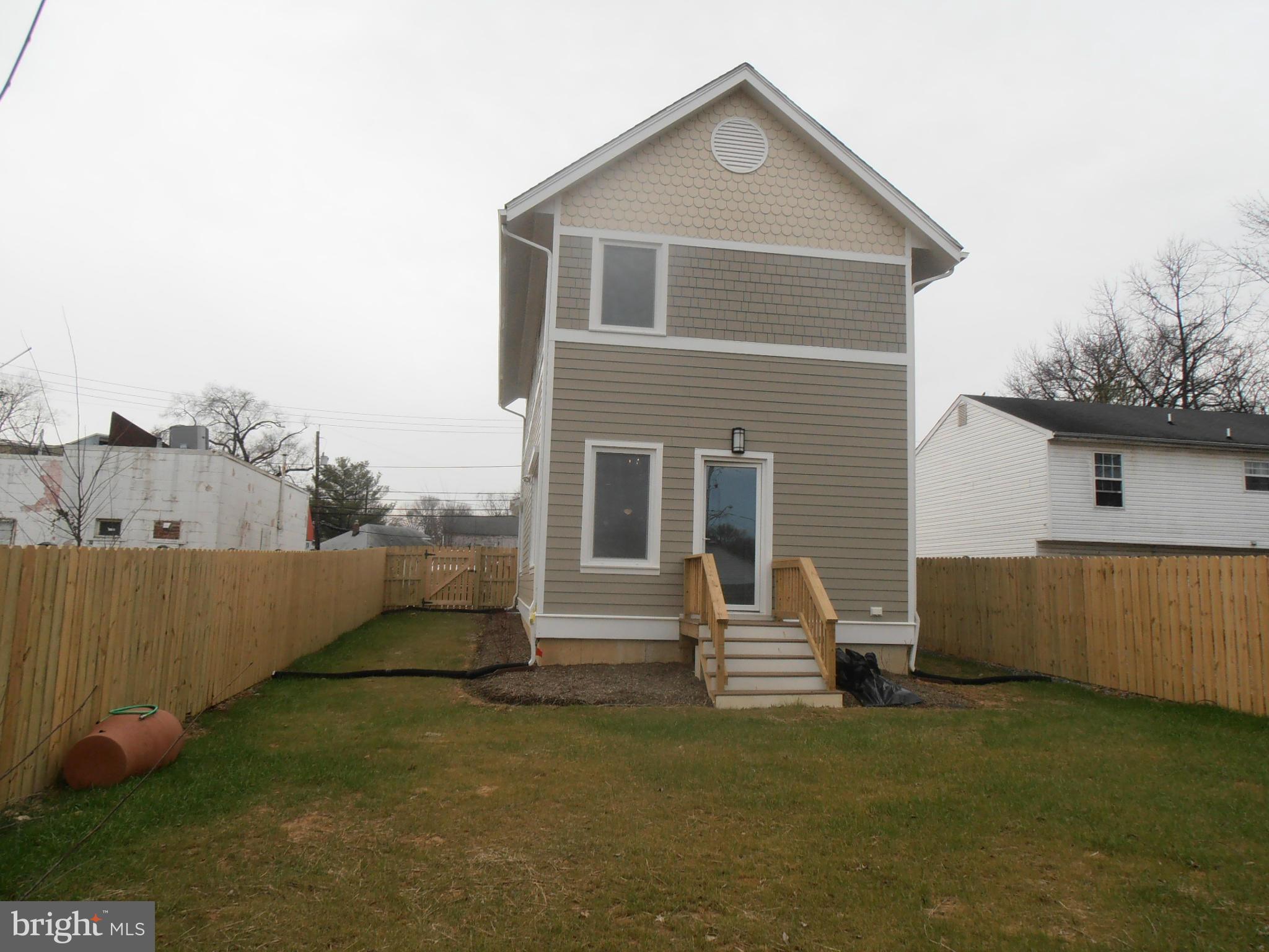 5424 Addison Road Fairmount Heights, MD 20743 - Photo 18 of 26 Exterior (Rear)