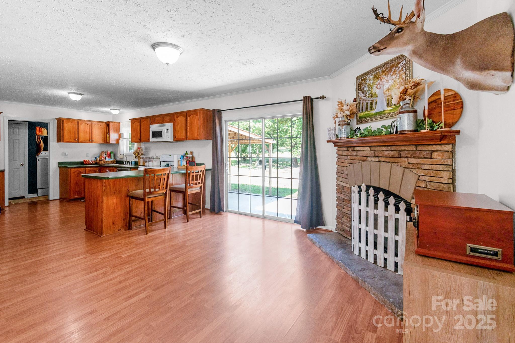 5701 Lockhart Road Kershaw, SC 29067 - Photo 6 of 27