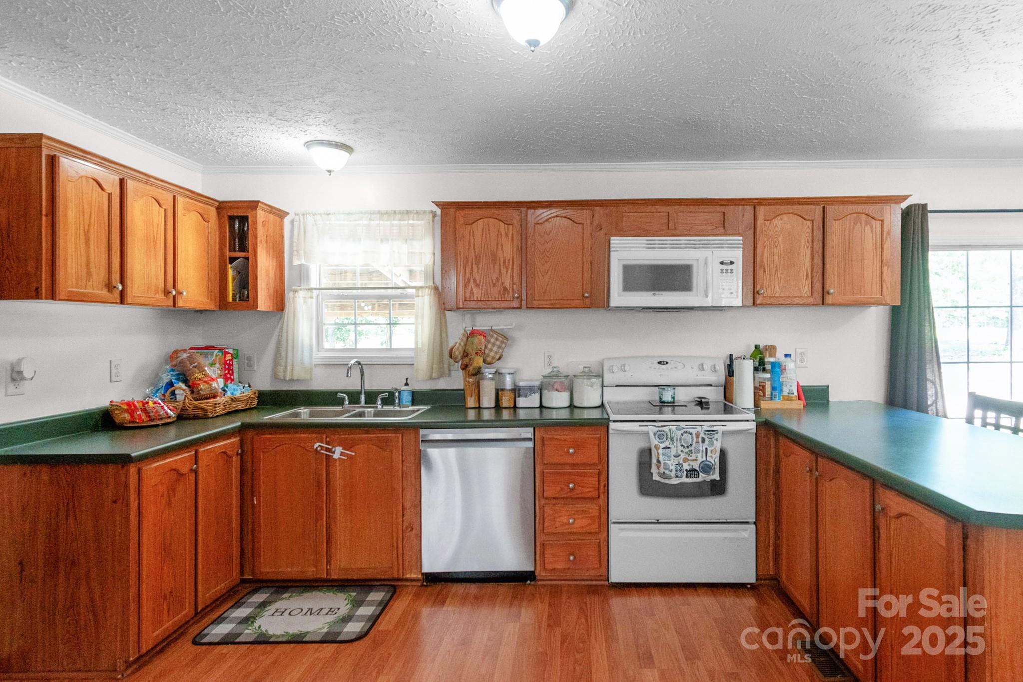 5701 Lockhart Road Kershaw, SC 29067 - Photo 9 of 27