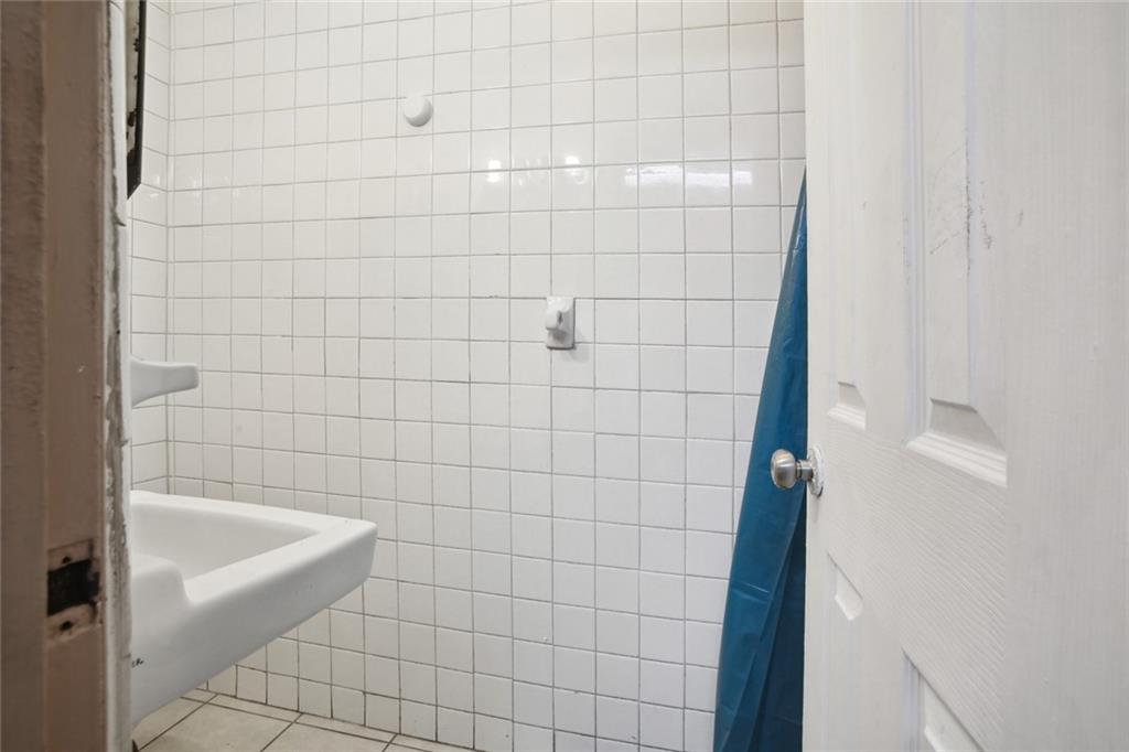 1913 Seventh Street New Orleans, LA 70115 - Photo 14 of 34