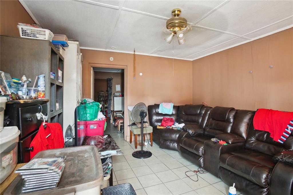 1913 Seventh Street New Orleans, LA 70115 - Photo 9 of 34