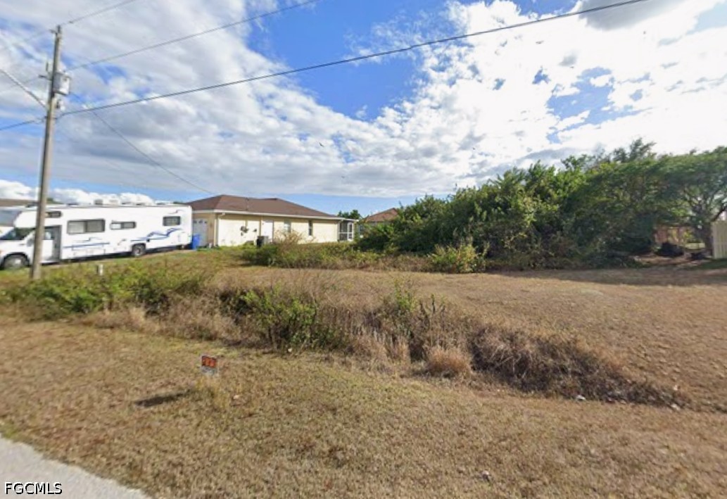 5221 Butte Street Lehigh Acres, FL 33971 - Photo 2 of 6